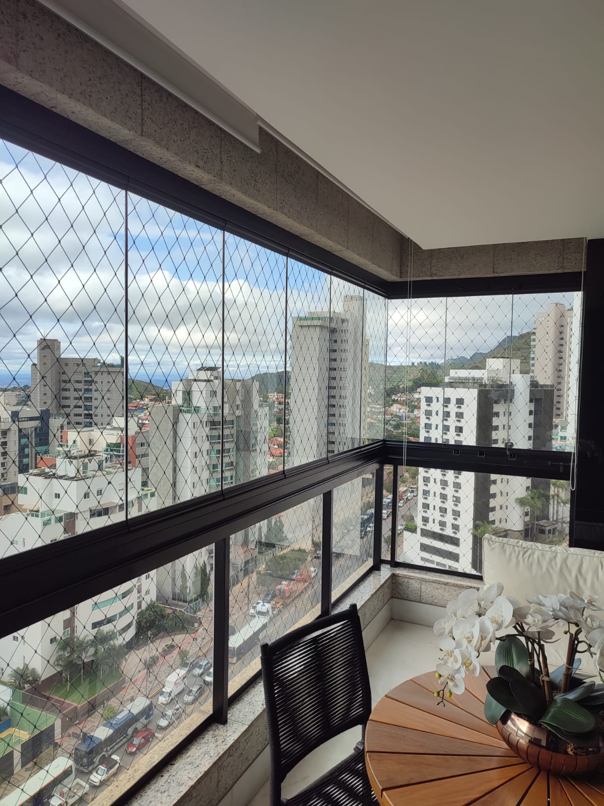 Instalação de cortina de vidro